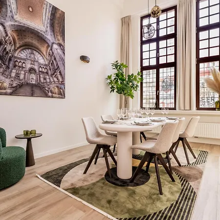 Apartment Heritage *